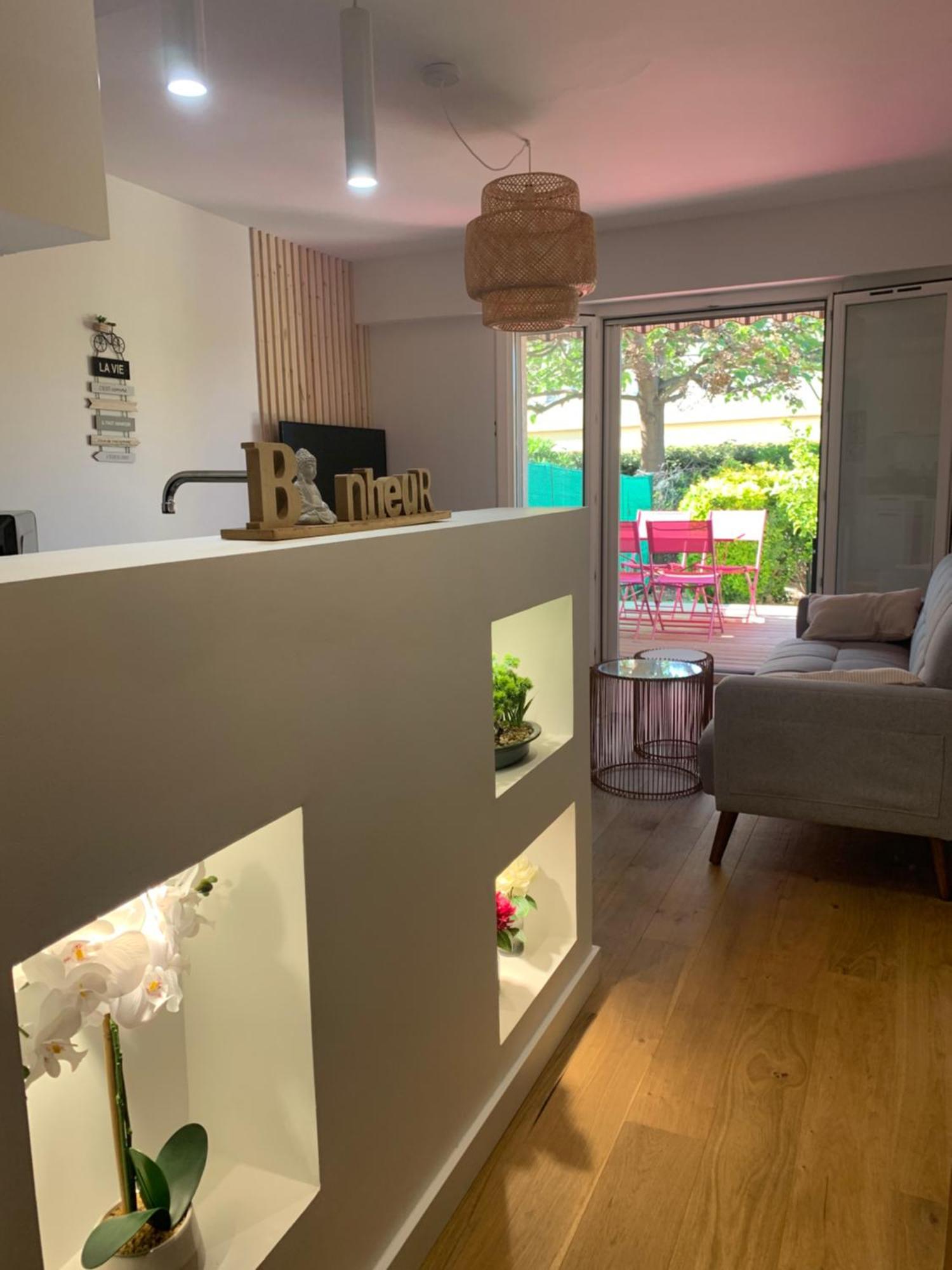 Beau T2 Avec Jardin Frejus Plage Kültér fotó